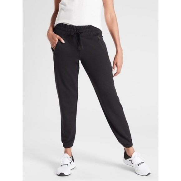 Athleta Pants - Athleta Recover Bounce Back Jogger Black